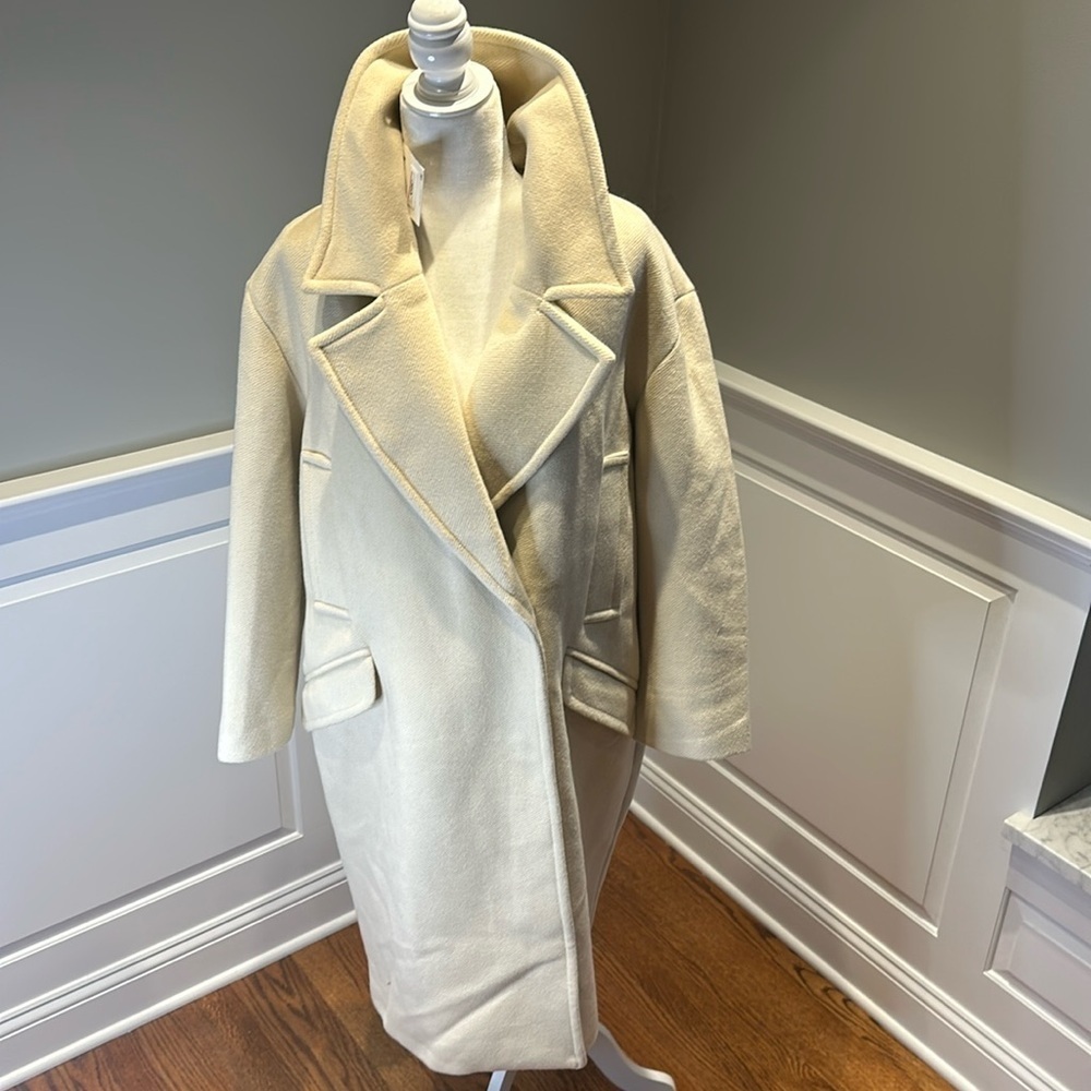 Zara Oversized Coat - Picture 5 of 6